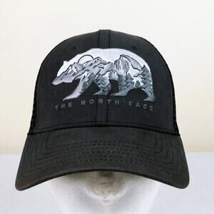 The North Face trucker Hat Bear Mountain Logo Adjustable Black Mesh